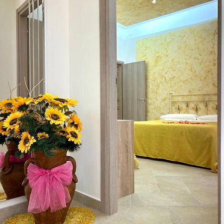 A Un Passo Dagli Dei Bed & Breakfast Пимонте Екстериор снимка