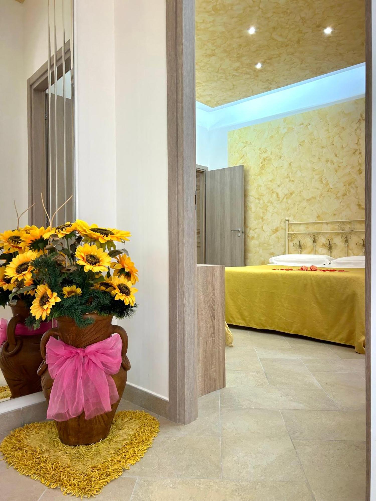 A Un Passo Dagli Dei Bed & Breakfast Пимонте Екстериор снимка