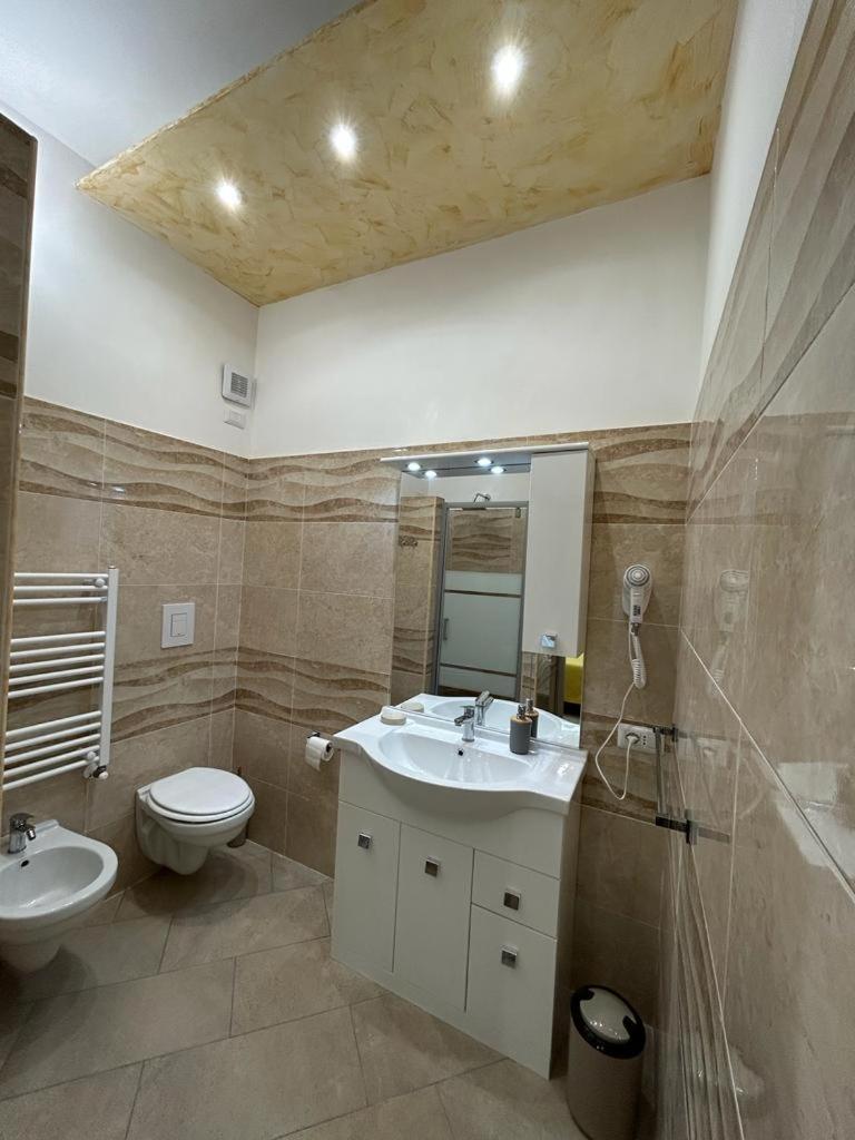 A Un Passo Dagli Dei Bed & Breakfast Пимонте Екстериор снимка